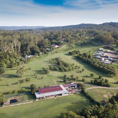 Sunshine Coast Retreat Your Own Private Golf Course Diddillibah Ngoại thất bức ảnh