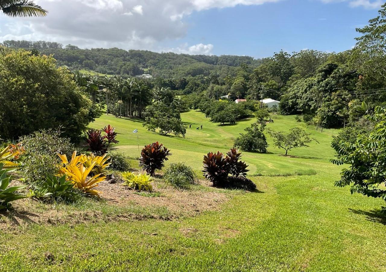 Sunshine Coast Retreat Your Own Private Golf Course Diddillibah Ngoại thất bức ảnh